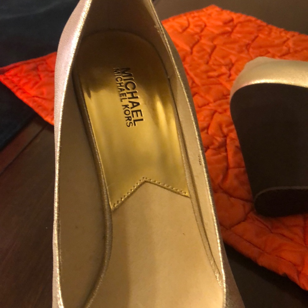 Shoes 👠 - Picture 7 of 8